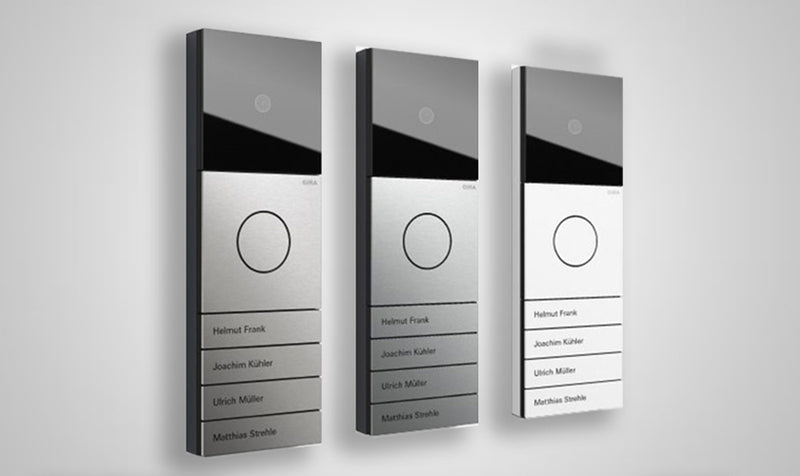Elegant door communication with the Gira System 106